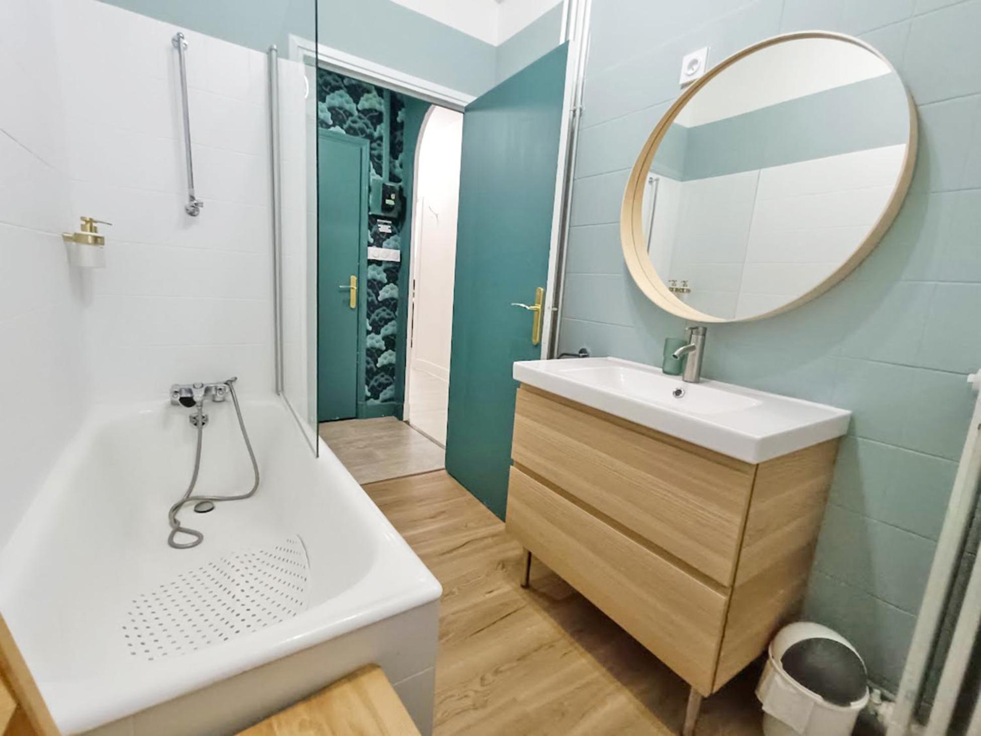 Le Telecab', T5, Wifi, Cave, Ascenseur, 8 Personnes Apartamento Bagnères-de-Luchon Exterior foto